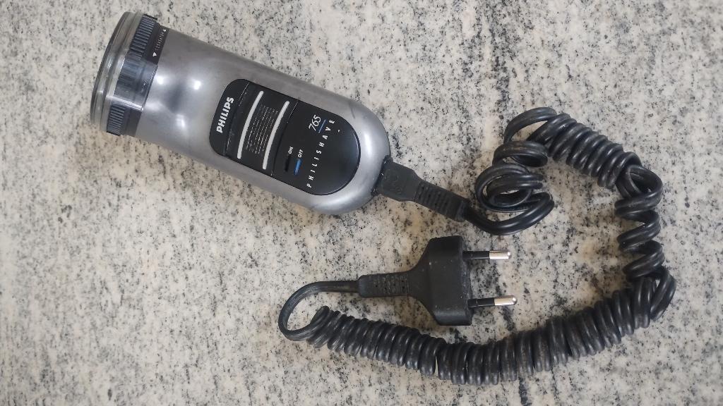 Elektrisch scheerapparaat Philips Philishave, wgs overlijden, Ophalen of Verzenden, Gebruikt, Scheren en Epileren
