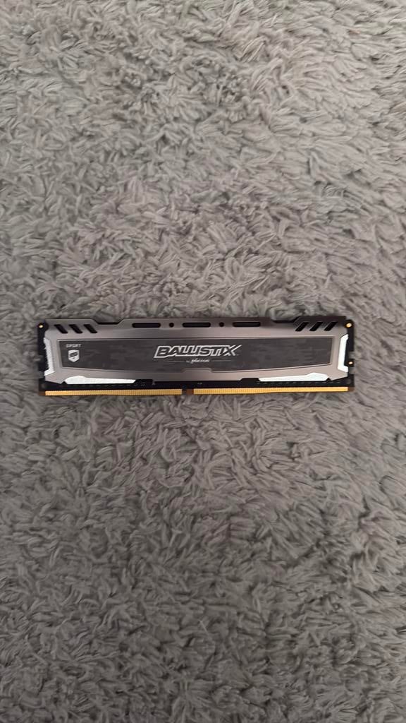 Micron ballistix 8 gb 3000mhz, Computers en Software, RAM geheugen, Ophalen, Zo goed als nieuw, 8 GB