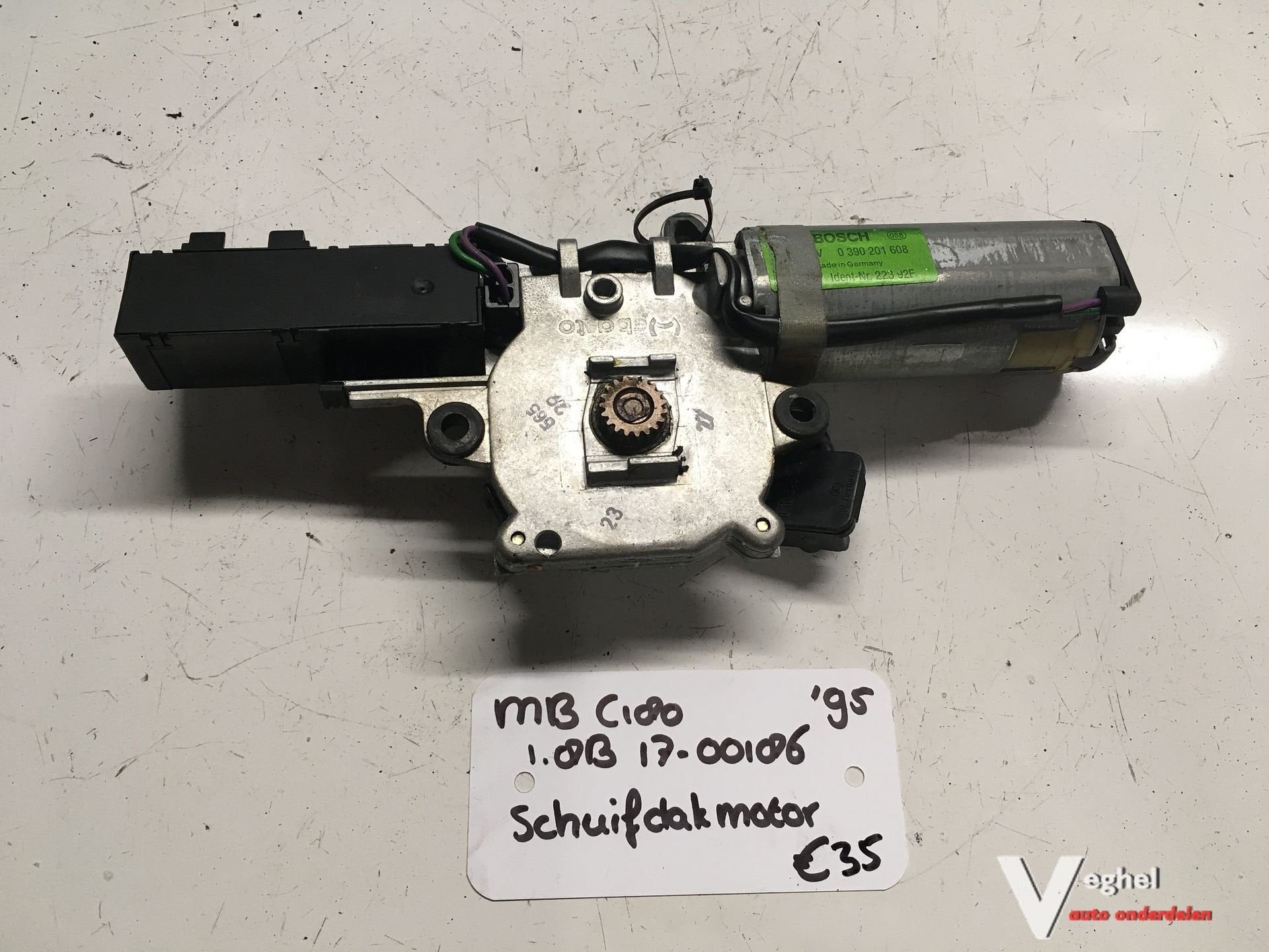 Mercedes C180 1.8B 1995 1700186 Schuifdakmotor 0 390 201 608, -, Utilisé, -, -