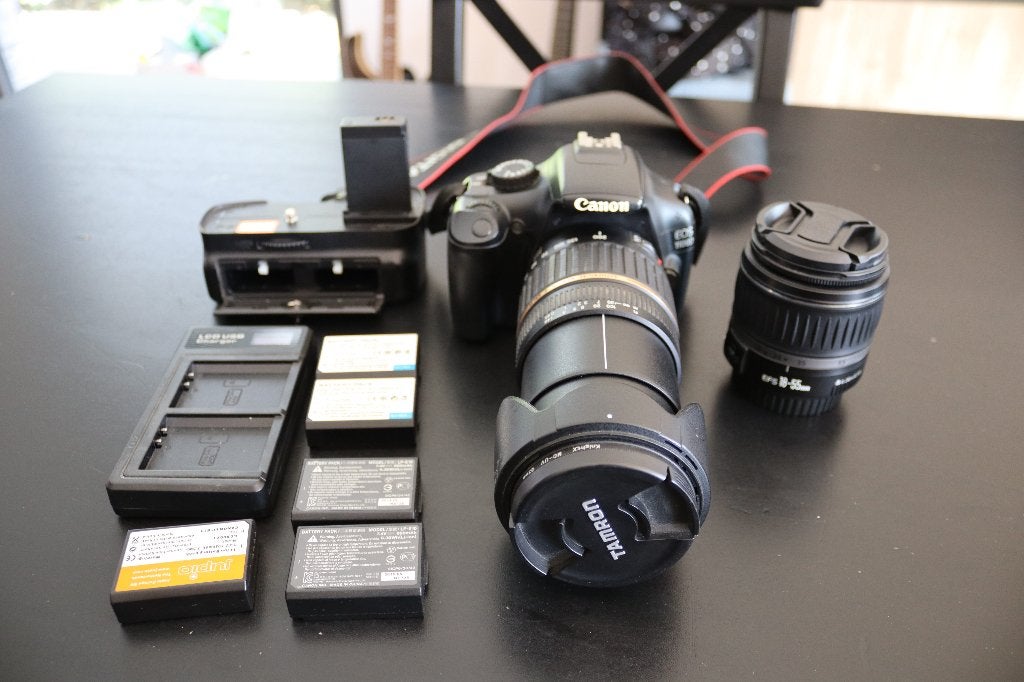 Canon EOS 1100D + Tamron 18-200mm + 18-55mm + battery grip +, Canon, Enlèvement, Utilisé, Reflex miroir