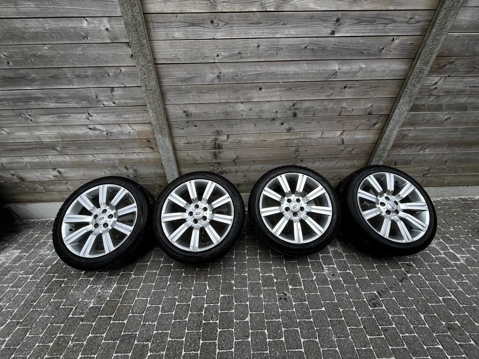 Range rover oem wielen, Auto-onderdelen, Ophalen, Band(en)