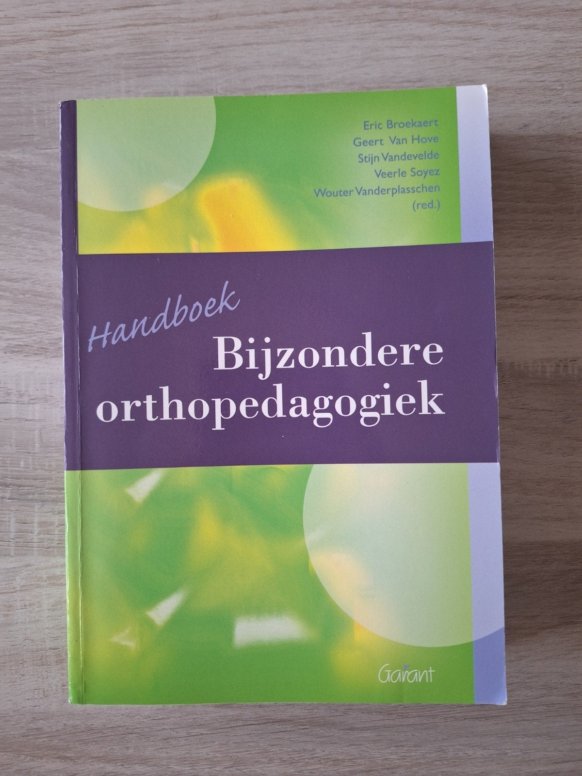 E. Broekaert - Handboek bijzondere orthopedagogiek, Boeken, Ophalen, Zo goed als nieuw, E. Broekaert