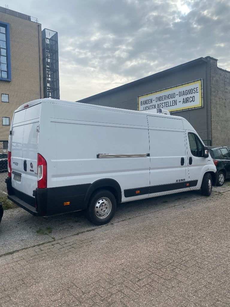 Koelwagen, Autos, Camionnettes & Utilitaires, Cuir, Achat, Electronic Stability Program (ESP), 2 places