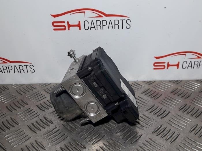 Pompe ABS d'un Mercedes A-Klasse, 3 mois de garantie, Utilisé, -, -