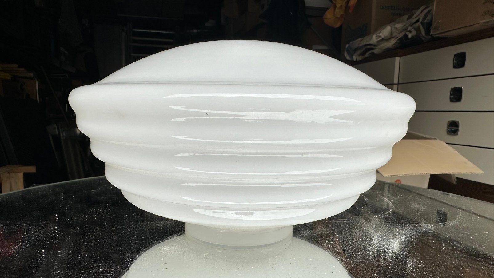 Art deco opaline plafondlampkap, Ophalen of Verzenden