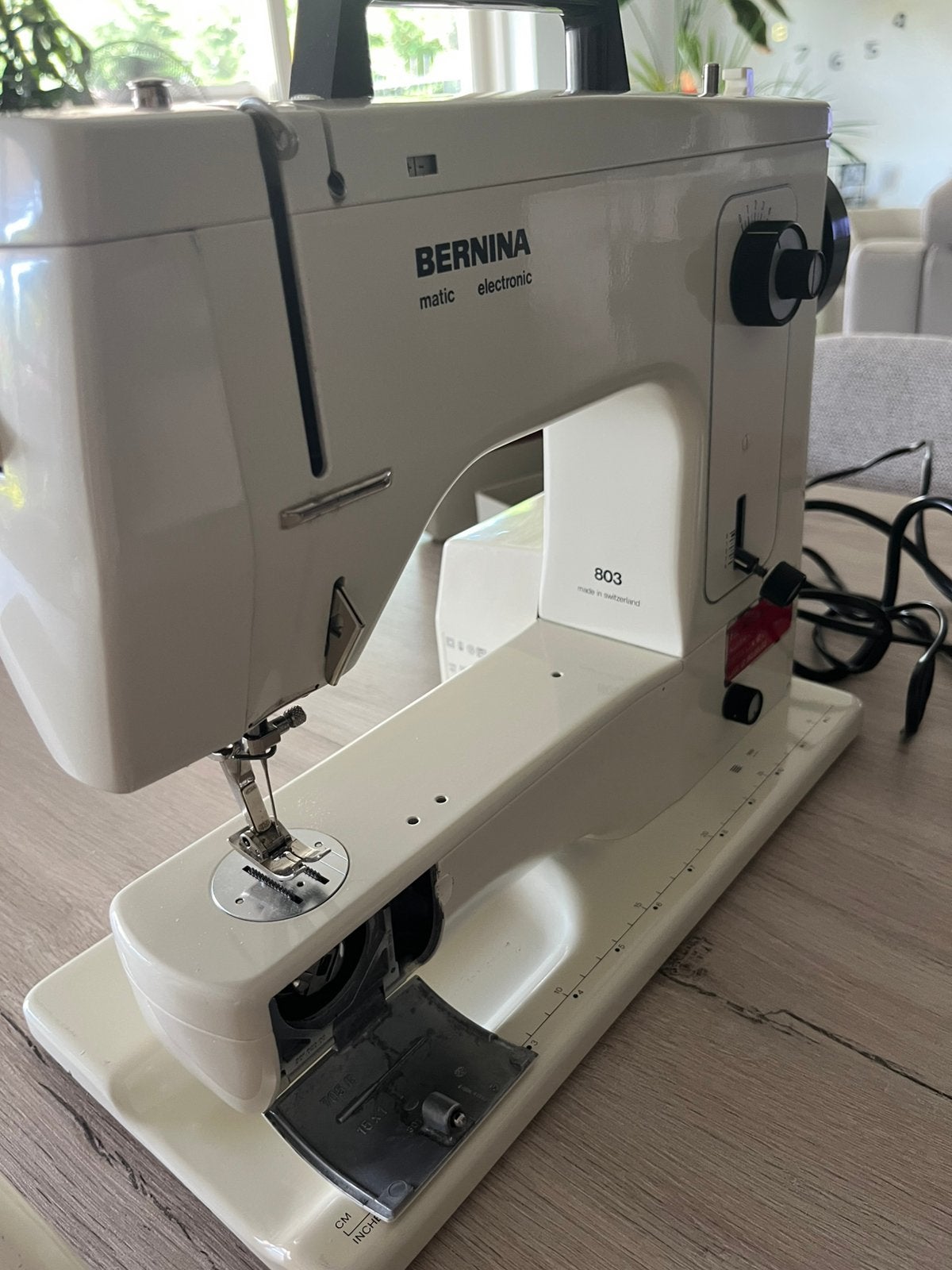 Naaimachine Bernina 803, Hobby en Vrije tijd, Naaimachines en Toebehoren, Ophalen, Gebruikt, Naaimachine, Bernina
