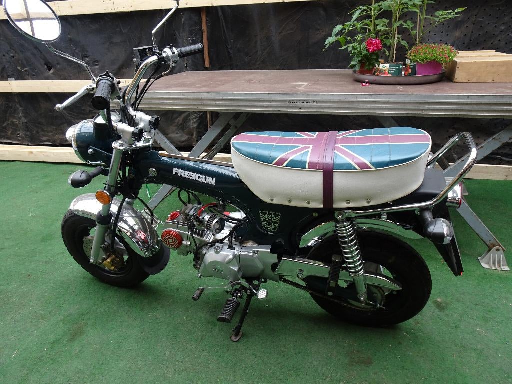 Vend  DAX 125cc copie  700km !!!!, Nieuw, Particulier, 125 cc, Toermotor