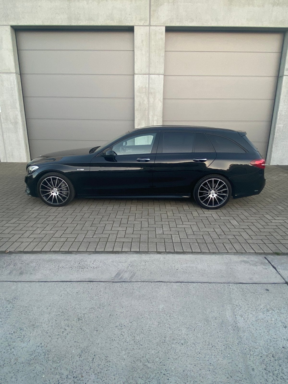 Mercedes C43 AMG V6 4-matic Memory seats/Burmester/Led, Auto's, Automaat, Leder, Break, Particulier
