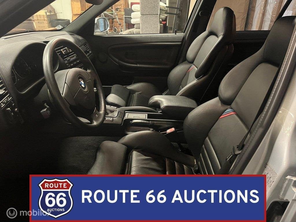 BMW M3 Sedan (E36) | 1996 | Route 66 Auctions, Achat, Entreprise, Boîte manuelle, Autre carrosserie