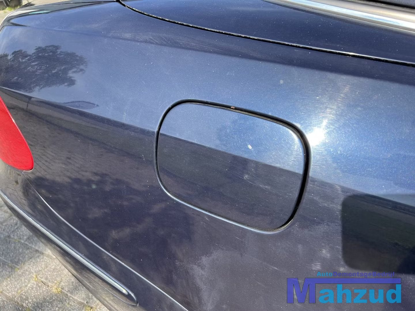 MERCEDES CLK W209 K359 BLAUW tankklep 2003-2010, Auto-onderdelen, Gebruikt, Mercedes-Benz AG, Mercedes-Benz, Mercedesstrasse 120
70372  Stuttgart, DE