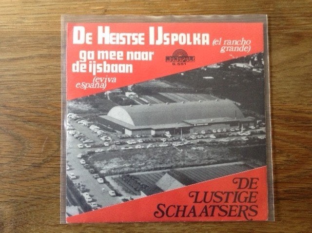 single de lustige schaatsers, Cd's en Dvd's, 7 inch, Ophalen of Verzenden, Beschermende buitenhoes, Nederlandstalig