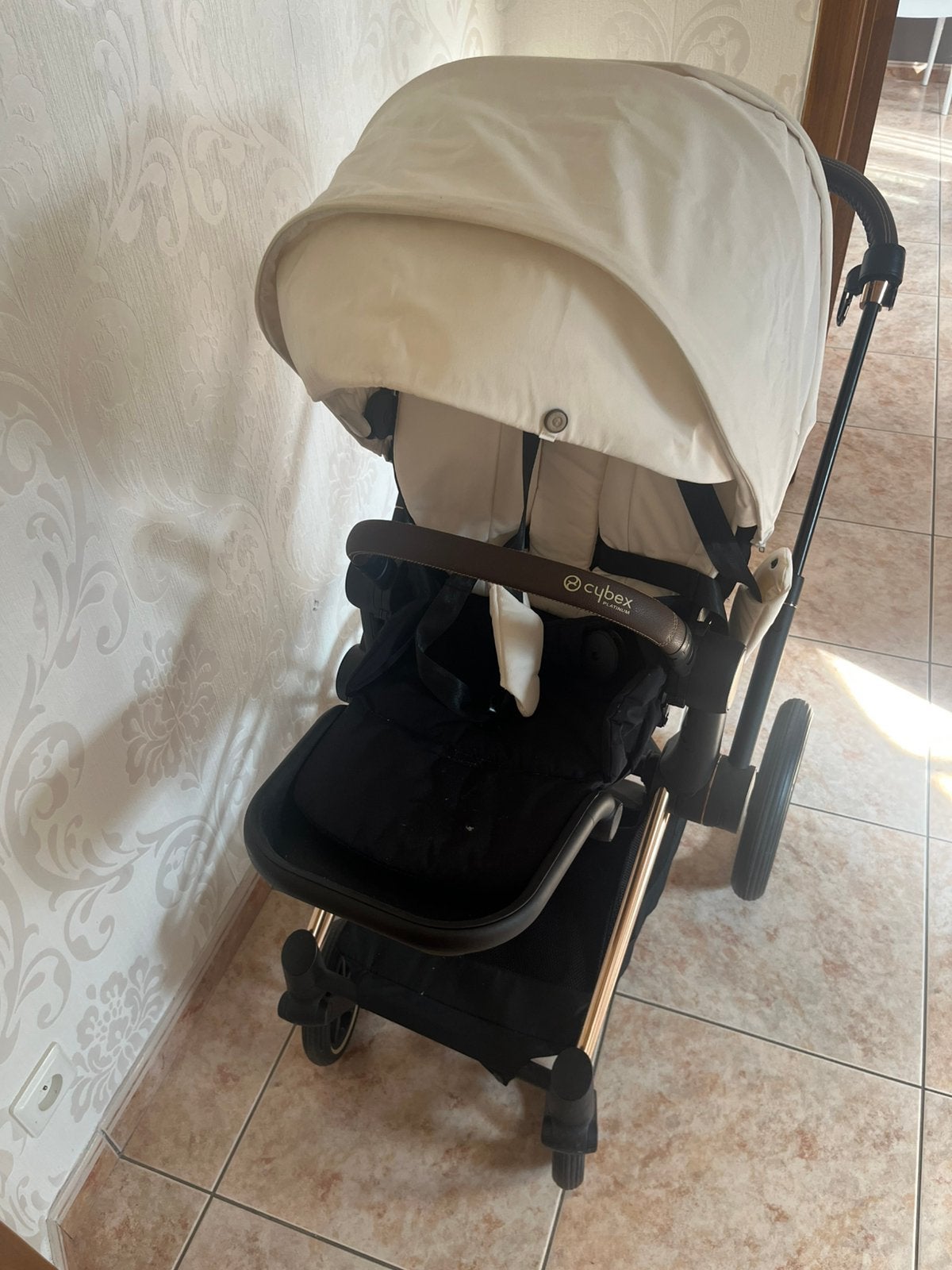 Pousettz priam cybex, Kinderen en Baby's, Buggy's, Ophalen, Zo goed als nieuw