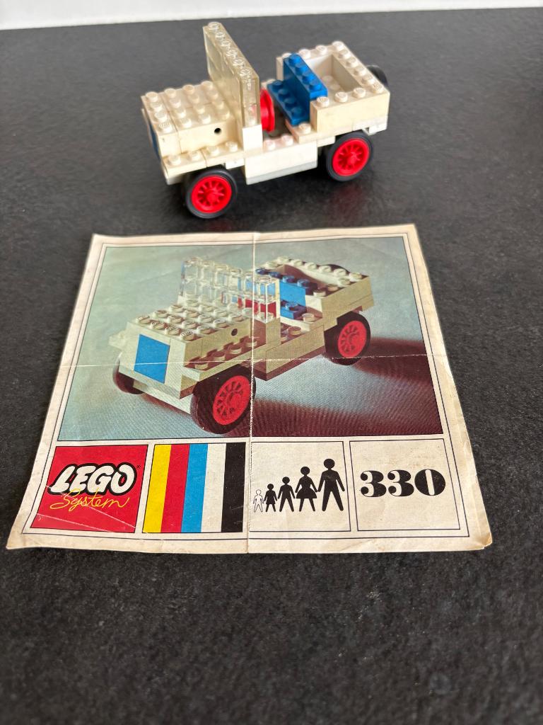 Vintage LEGO jeep, Gebruikt, Lego, Ophalen of Verzenden, Compleet