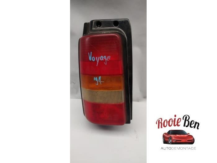Achterlicht links van een Chrysler Voyager, Gebruikt, -, Ophalen of Verzenden, -