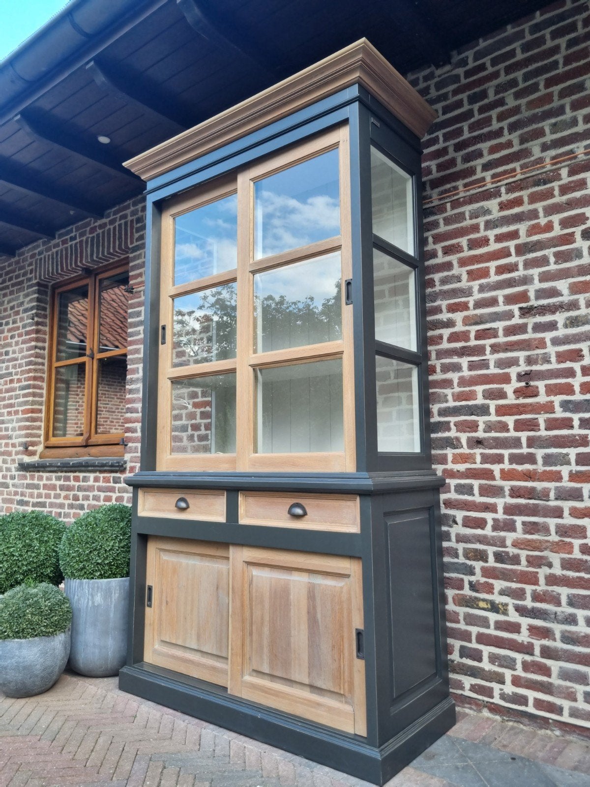 Eiken buffetkast/vitrinekast GRATIS LEVERING, Ophalen, Eikenhout, 100 tot 150 cm, 200 cm of meer
