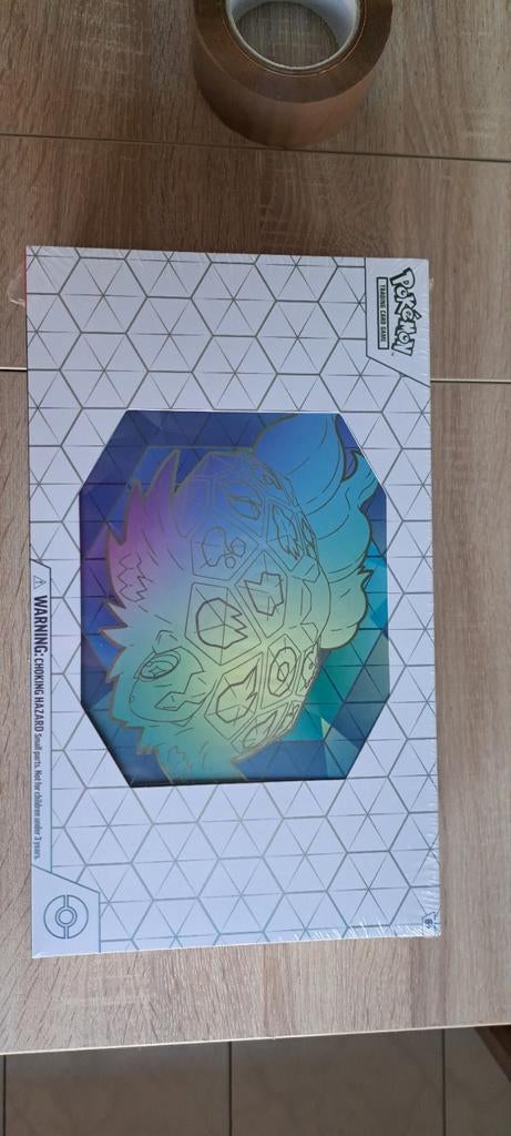 Pokemon Terapagos ex Ultra-Premium Collection (UPC), Enlèvement