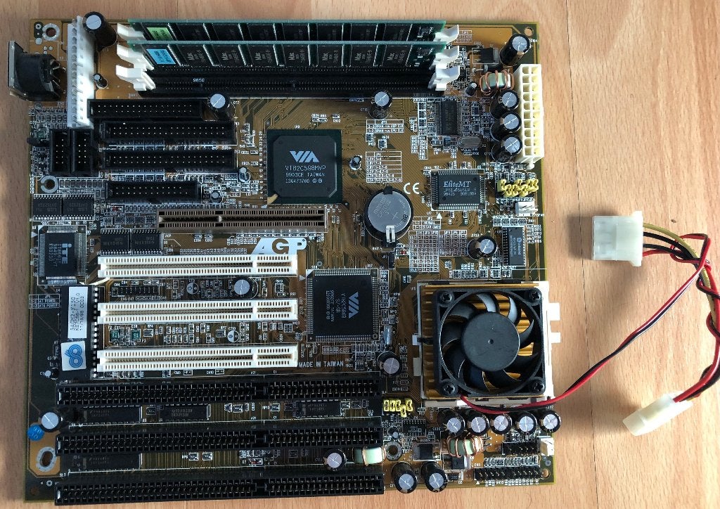 MB20 Chaintech 5AGM2 (Socket7) + Intel P200MMX + 128Mb RAM, Computers en Software, Moederborden, Ophalen, Overige soorten, Socket7