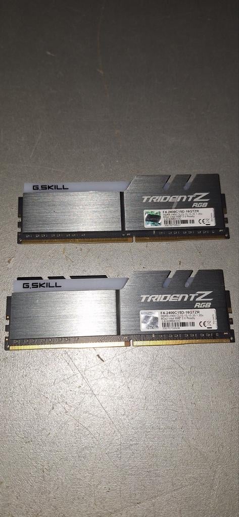 2x 8gb Ram ddr4 2400mhz xmp2.0 tridentz rgb, Enlèvement ou Envoi, DDR4