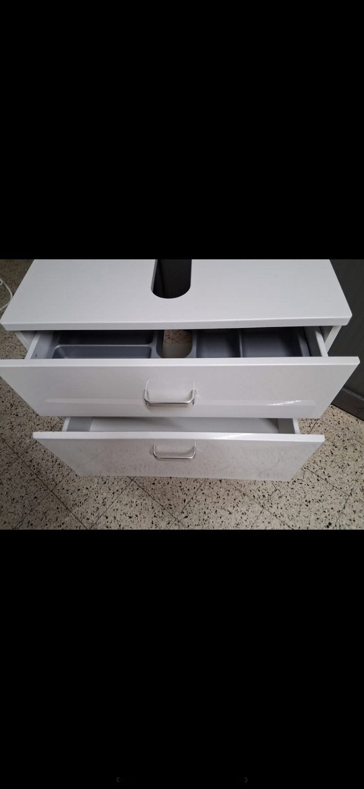 TE KOOP lavabo kast lamp tafel stoel fiets rollator rek, Ophalen, Zo goed als nieuw