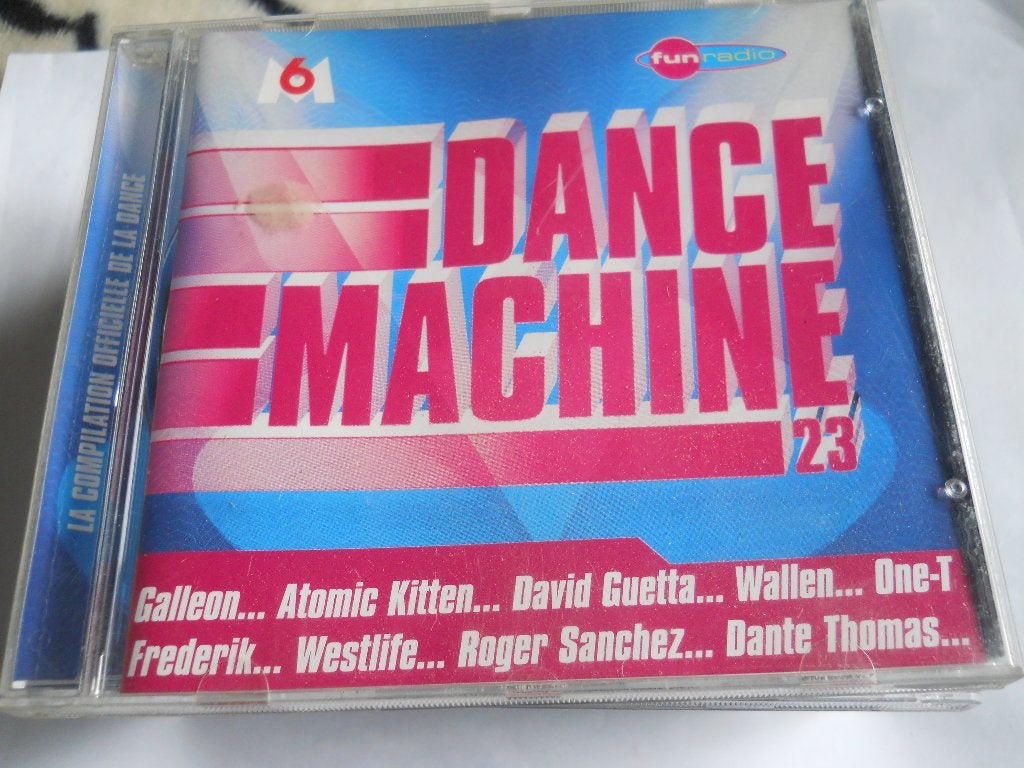 CD - FUN RADIO - DANCE MACHINE, Ophalen of Verzenden, Zo goed als nieuw, Dance en House, Eerste persing