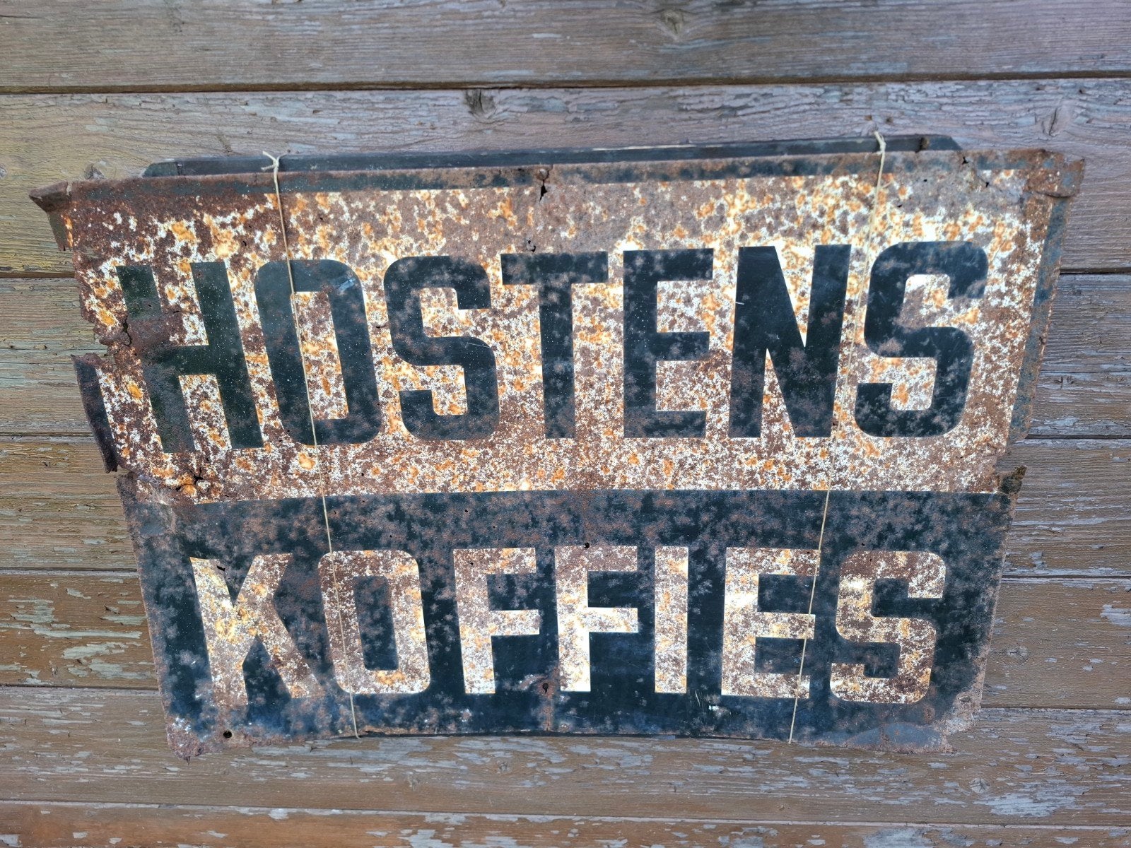 Blikken bord hostens koffie, Ophalen