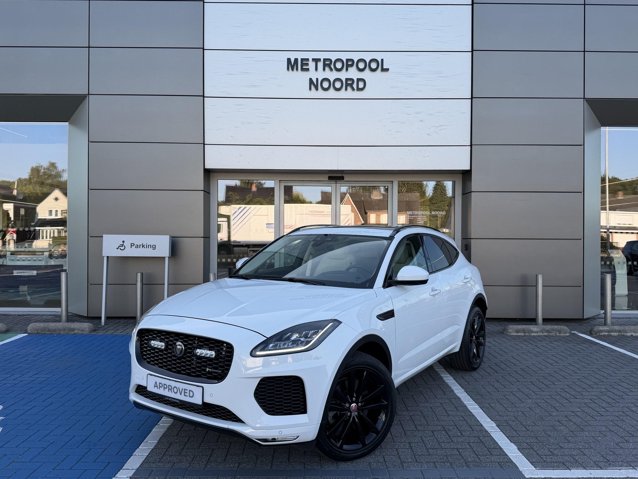 Jaguar E-Pace P250 R-Dynamic HSE, Autos, Jaguar, Achat, Entreprise, Capteur de stationnement, 184 kW