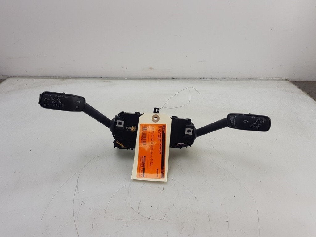 COMBISCHAKELAAR STUUR Volkswagen Polo VI (AW1), Gebruikt, Volkswagen