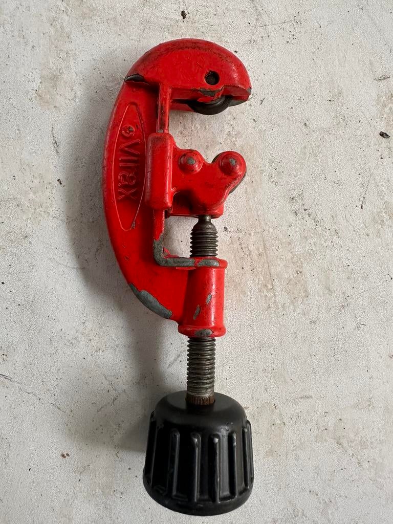 Coupe tubes virax, Doe-het-zelf en Bouw, Gereedschap | Handgereedschap, Ophalen, Zo goed als nieuw