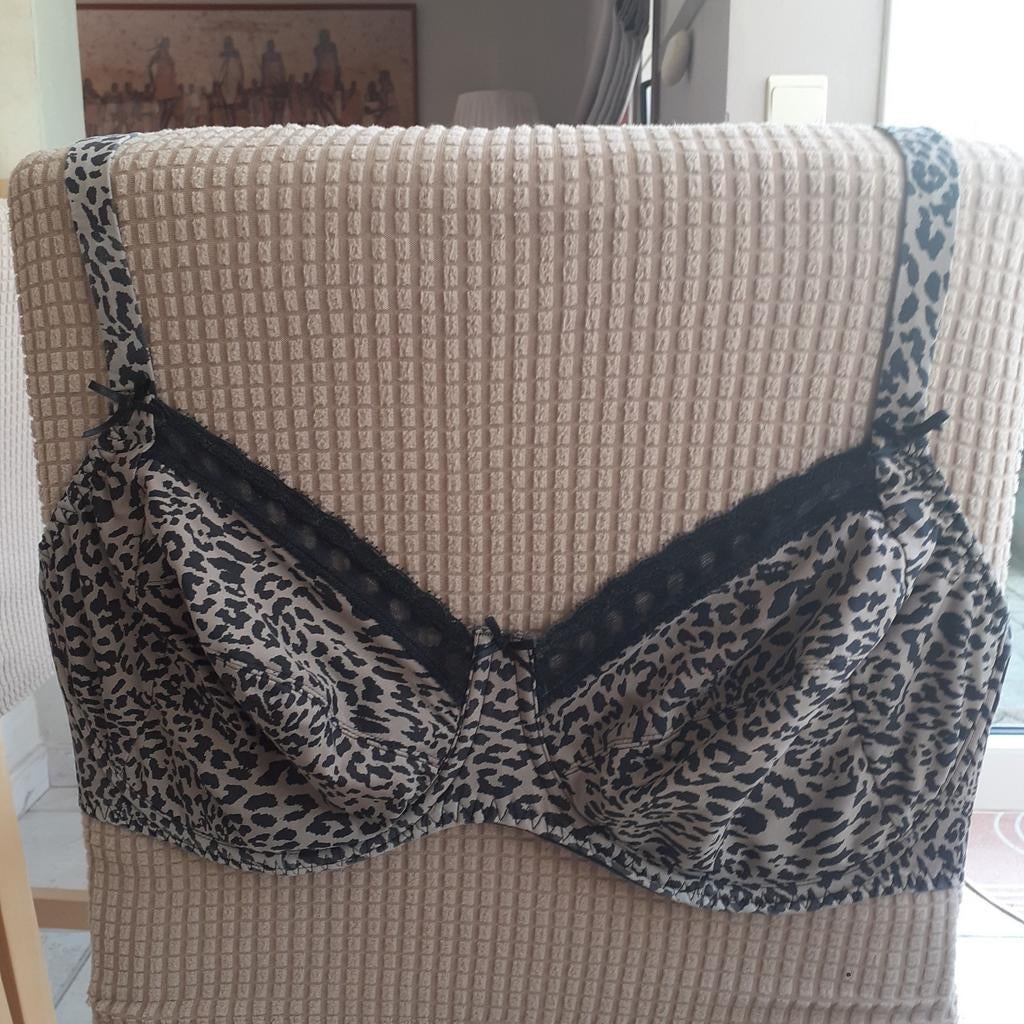 Bh Primadonna Eu 85 - fr 100 E Kleur zwart en beige, Kleding | Dames, Ophalen of Verzenden, BH