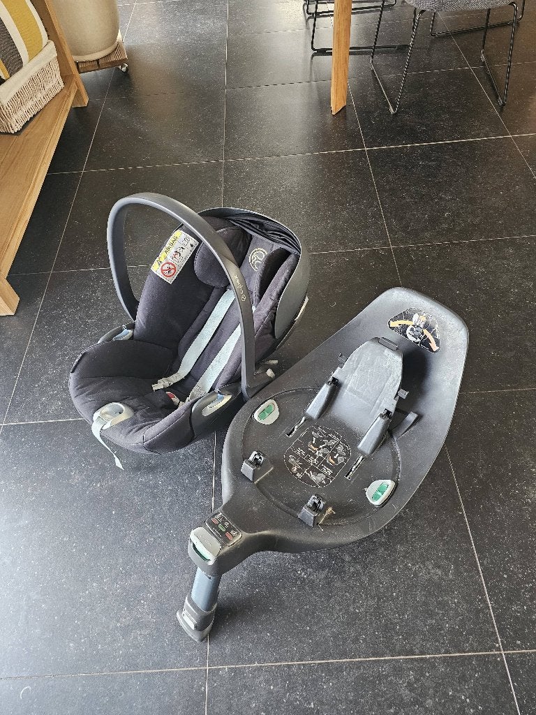 Cybex Cloud z i-size + base (rotation), Enfants & Bébés, Autres marques, Dossier réglable, 22 à 36 kg, Enlèvement
