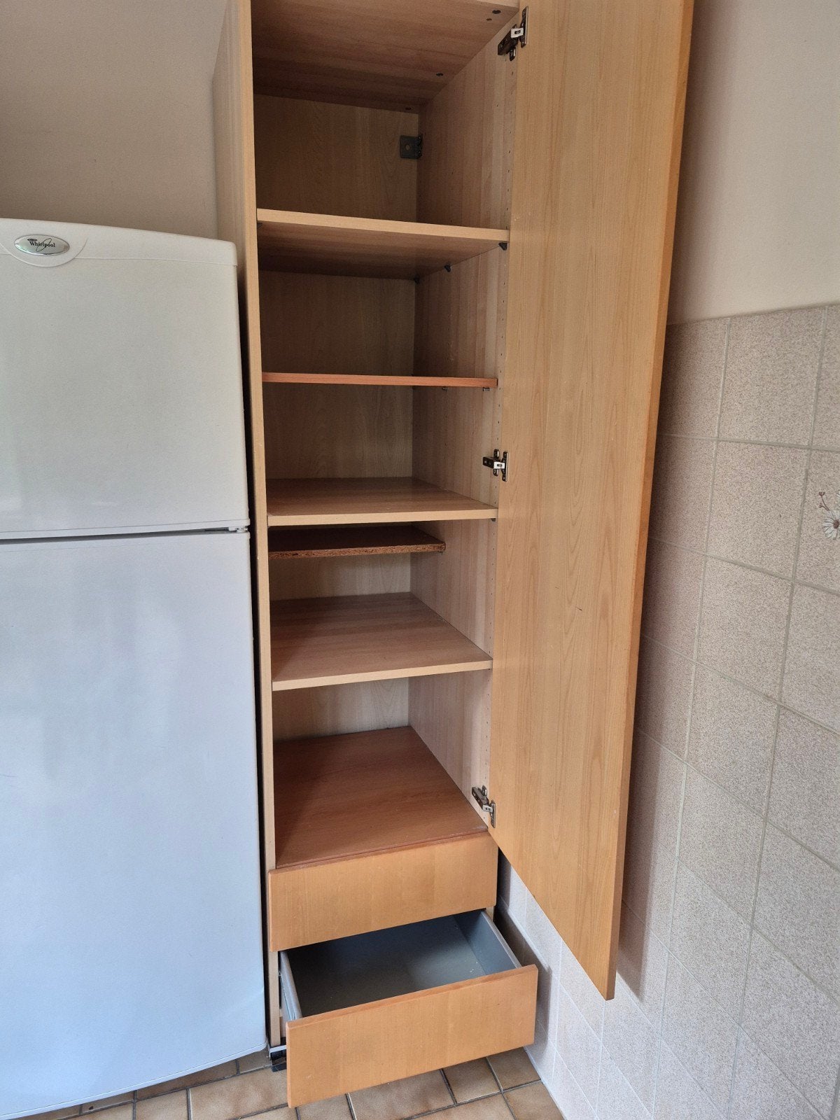 armoire  à donner, Enlèvement, Utilisé
