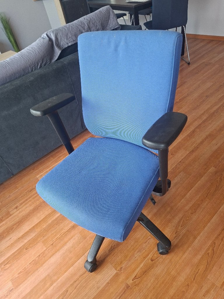 À vendre – Chaise de bureau bleue, Enlèvement, Comme neuf, Bleu, Chaise de bureau