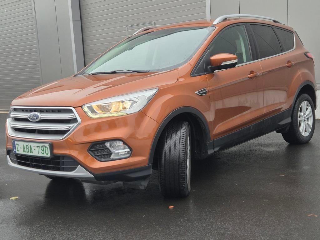 Ford Kuga 1.5 Benzine 67.000km euro6b, Auto's, Voorwielaandrijving, https://public.car-pass.be/vhr/8d554f25-bf6d-436d-bfea-cf8e0be2b1f0