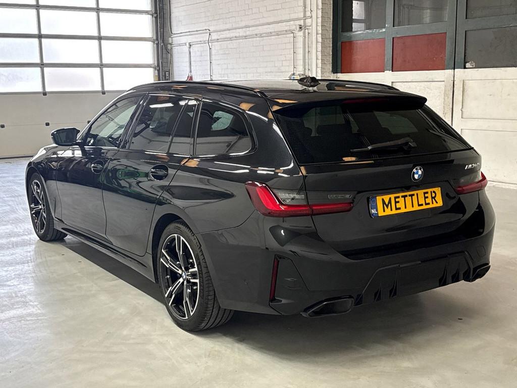 BMW 3-serie Touring M340i xDrive|M sport|Panoramadak|Memory|, Auto's, Automaat, 1770 kg, Zwart, Bedrijf