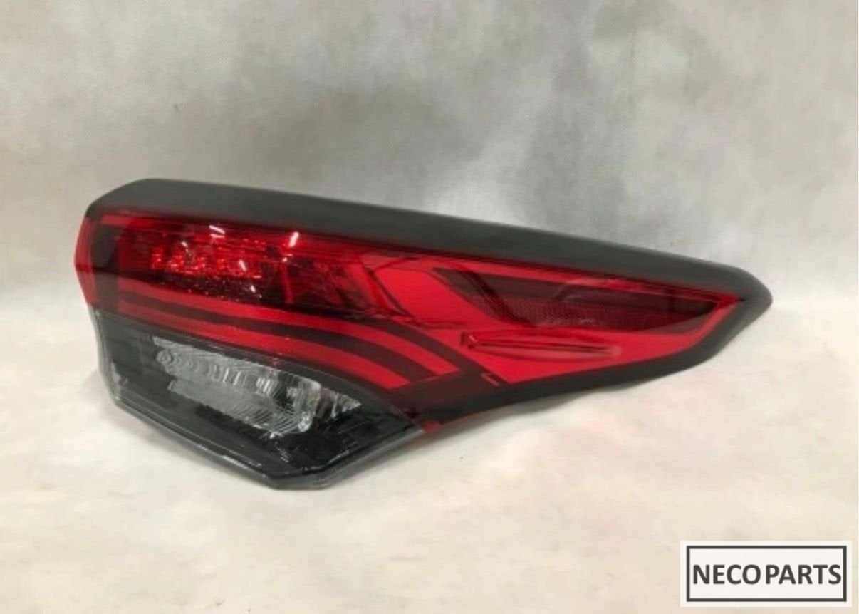 TOYOTA HIGHLANDER LED ACHTERLICHT ORIGINEEL ALLES LEVERBAAR, -, Toyota, Utilisé, -