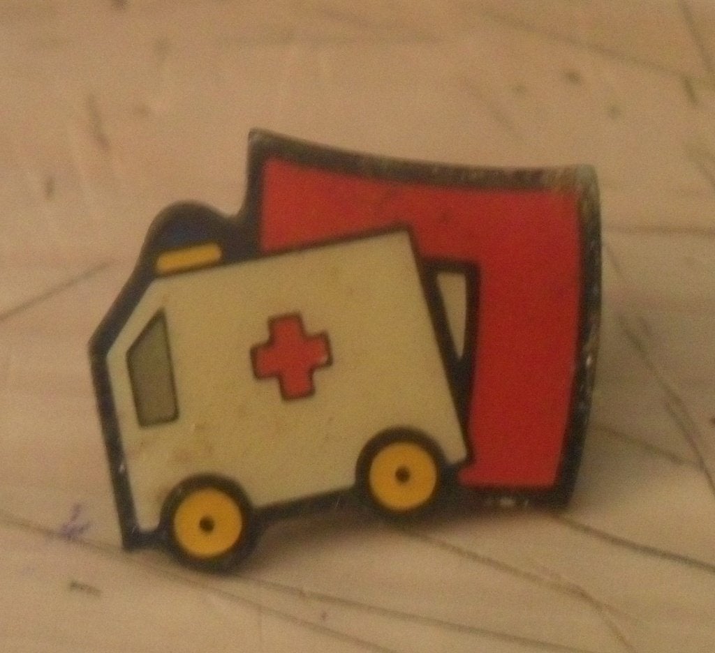Pin's ambulance, Ophalen of Verzenden