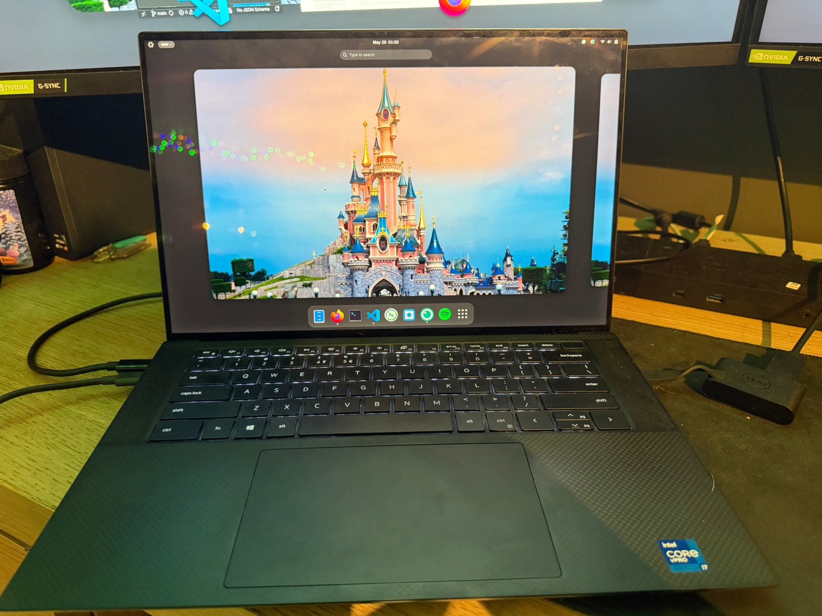Dell precision 5560 15 inch, Qwerty, Comme neuf, Enlèvement, SSD