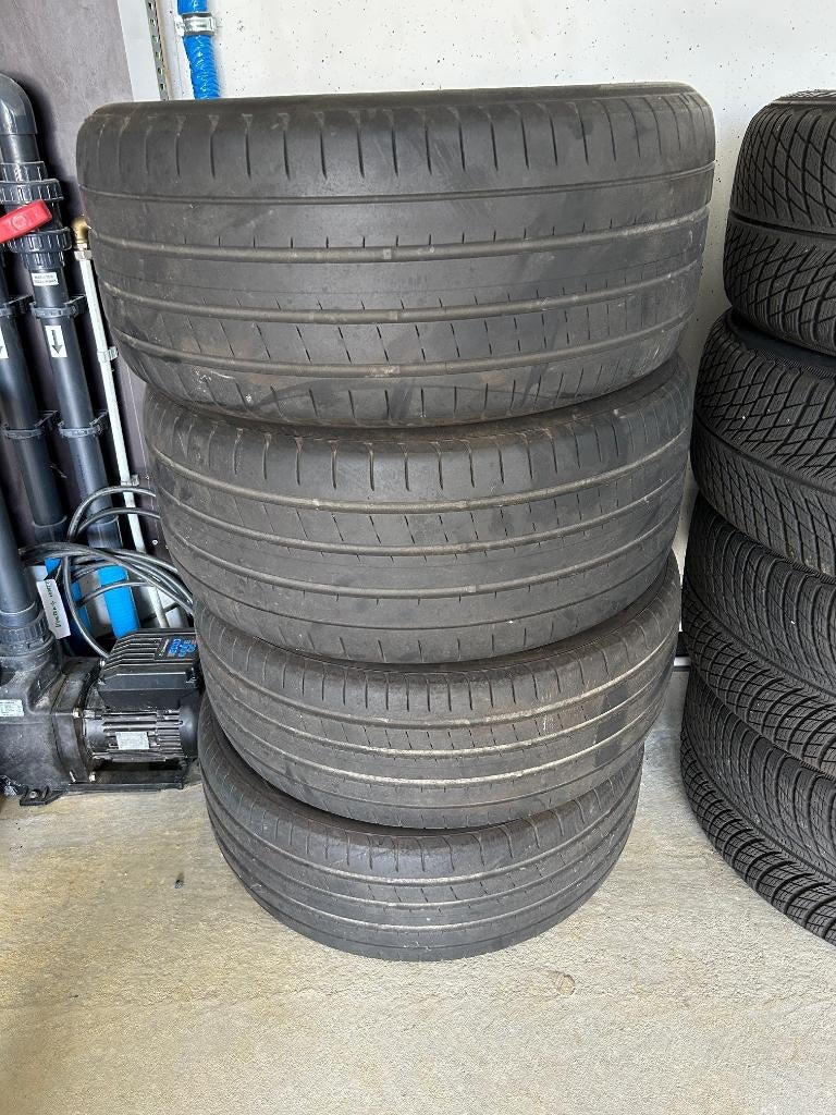 4 banden zonder velgen Yokohama 275/40R20 zomer, Ophalen, Gebruikt, 275 mm, Overige maten
