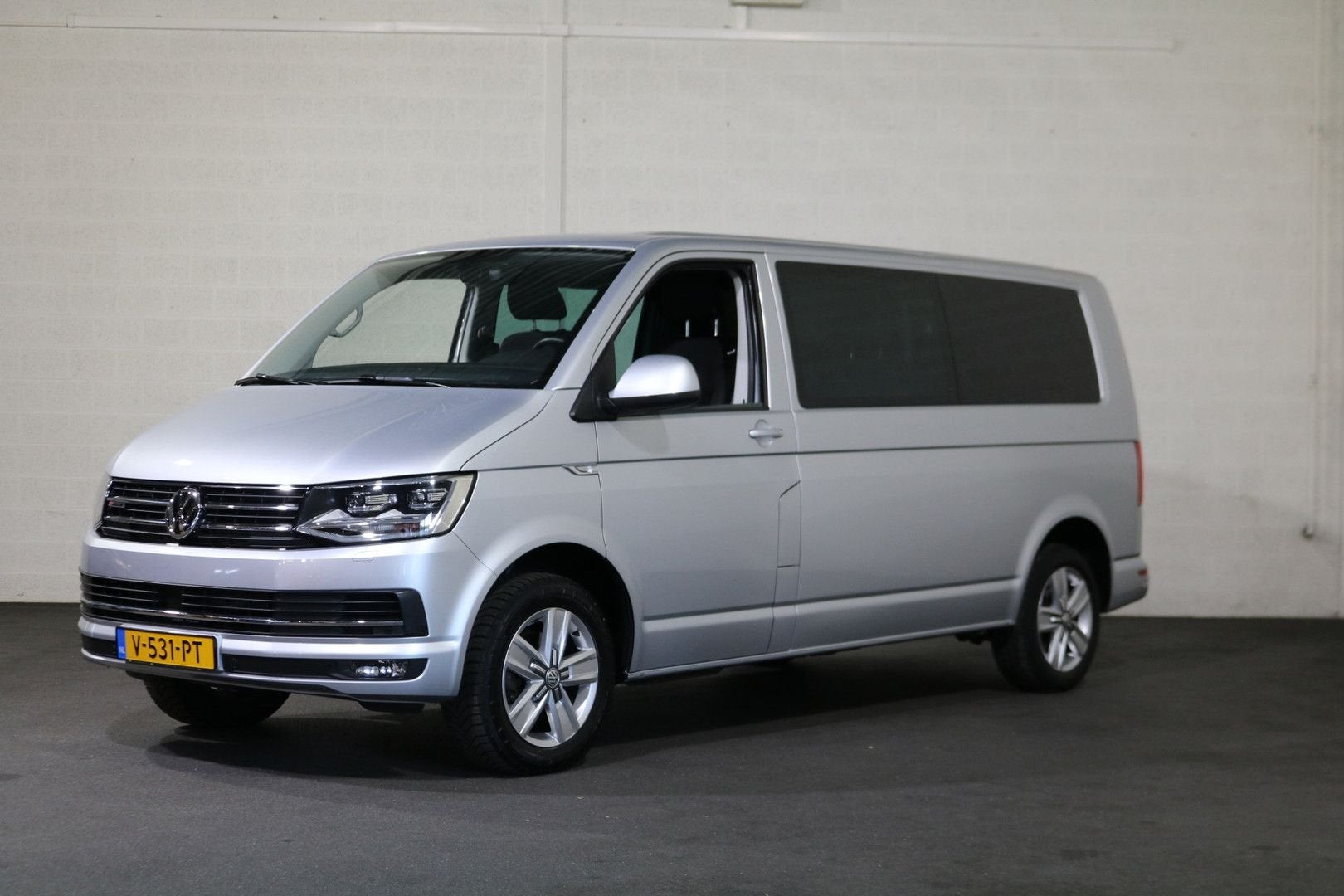 Volkswagen Transporter 2.0 TDI L2 H1 150pk DC 4-Motion Autom, Autos, Argent ou Gris, Achat, Electronic Stability Program (ESP)