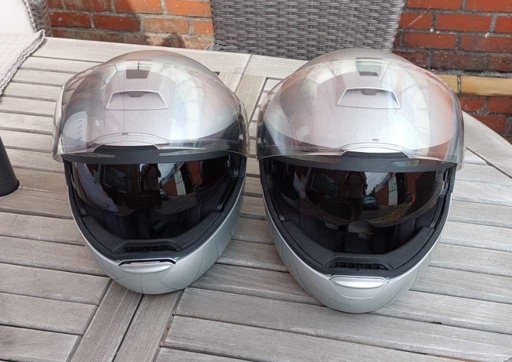 2 x Schuberth C4 pro met origineel intercom SC1, Autres marques, Seconde main, XL, Enlèvement