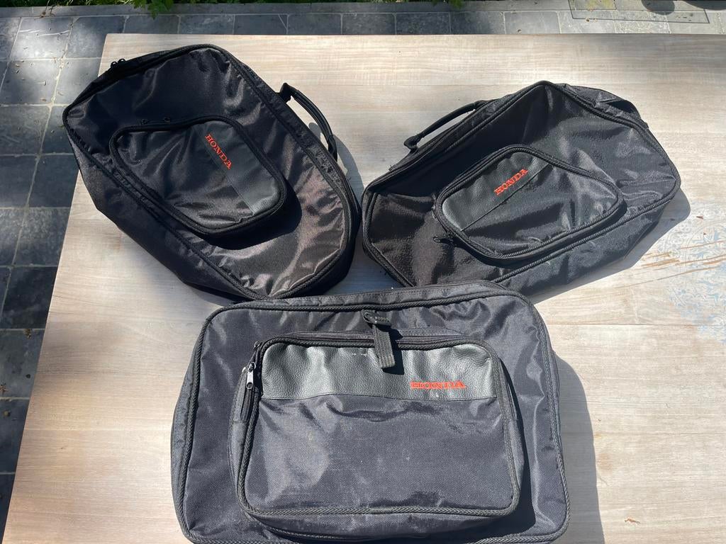 Originele Honda ST1300 Pan European binnentassen + tanktas, Ophalen, Zo goed als nieuw