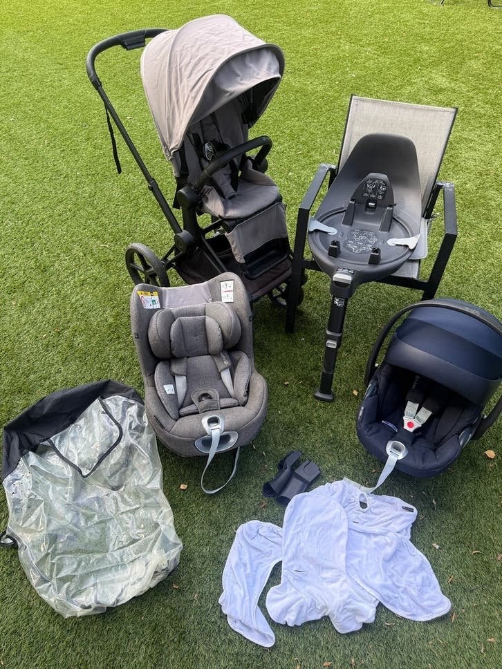 Cloud Z - MOET WEG VOOR EIND SEPTEMBER, Met autostoeltje, Zo goed als nieuw, Ophalen, Kinderwagen
