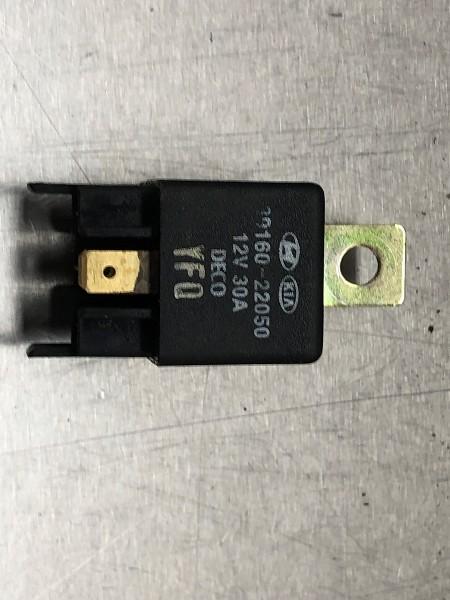 DIVERS RELAIS Hyundai H-1/H-200 (|3916022050|), Utilisé, Hyundai