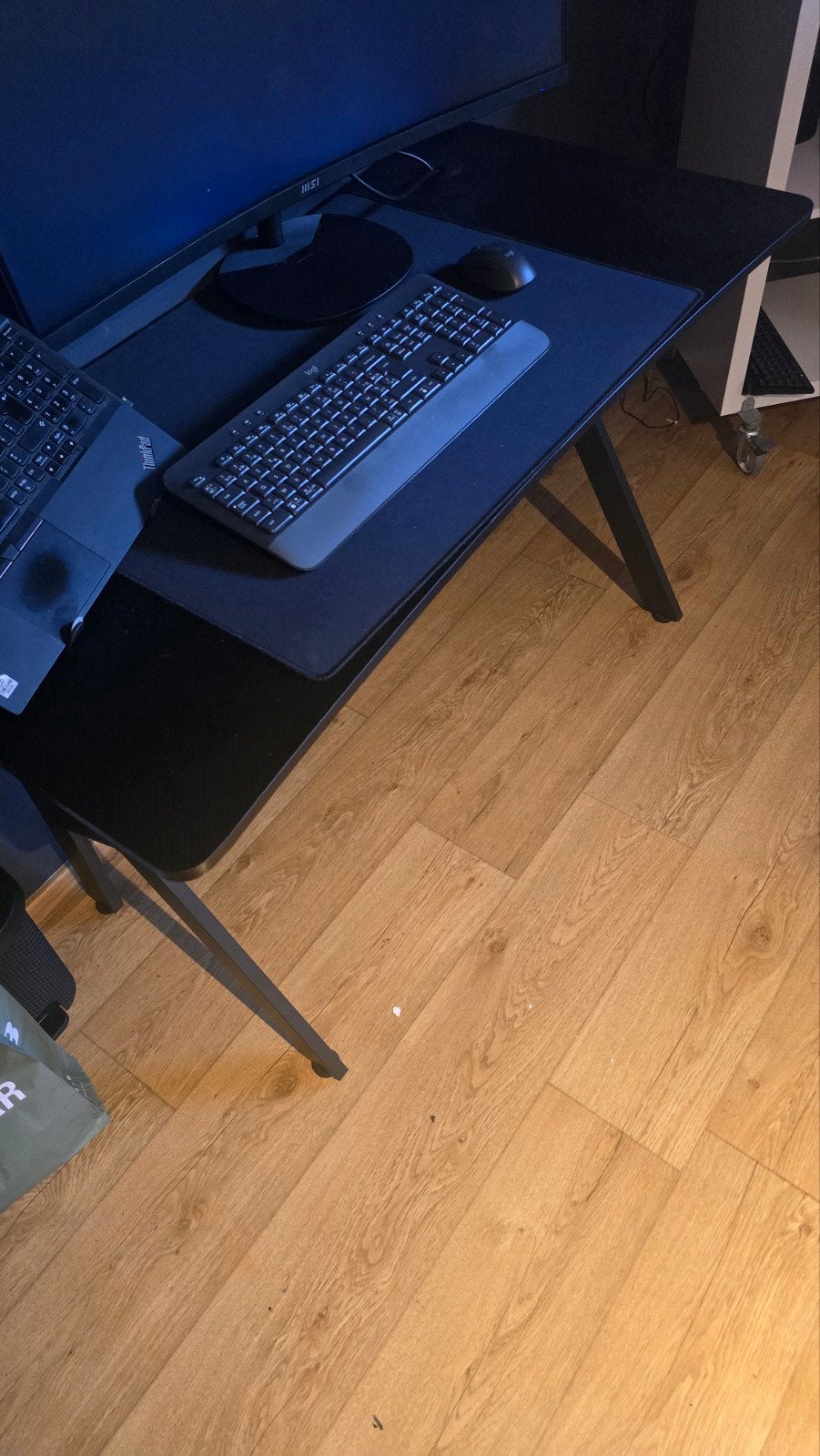 bureau dringend weg, Maison & Meubles, Bureaux, Bureau gaming, 120 cm, Comme neuf, Enlèvement
