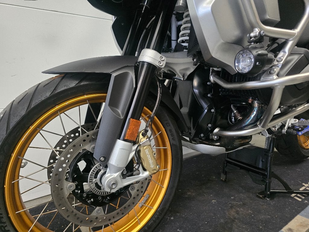 BMW R1250GS ADVENTURE**2024**GARANTIE**@MOTO43 Bavikhove, 2 cilinders, 1254 cc, Meer dan 35 kW, Toermotor