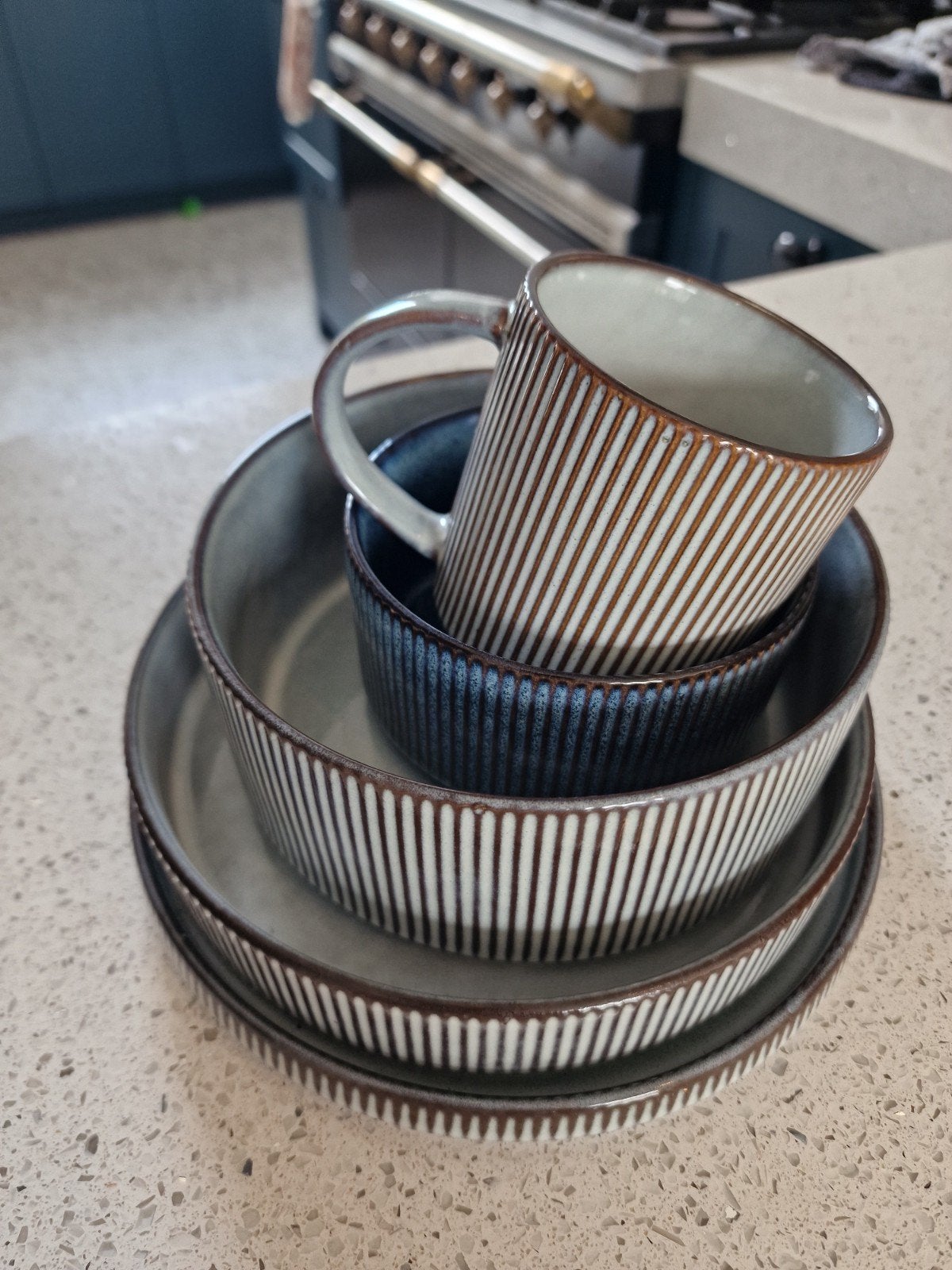 set servies borden/kommen/tassen B'B 30stuks, Ophalen of Verzenden, Bord(en)