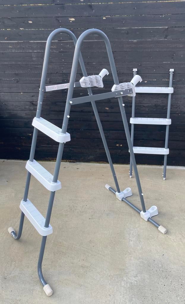 Nieuwe trap, Ophalen, Zo goed als nieuw