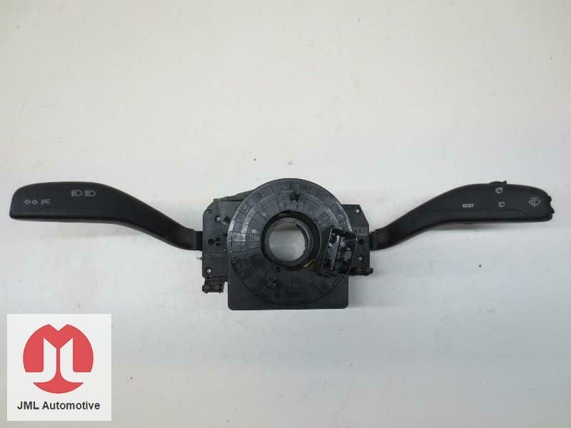 STUURKOLOMSCHAKELAAR COMBISCHAKELAAR VW POLO, Volkswagen, -, Utilisé, -