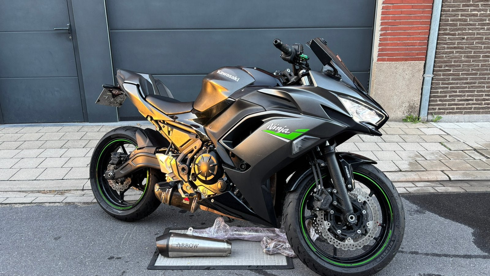 Kawasaki Ninja 650 2024, Enlèvement, Utilisé