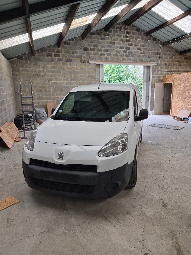 Peugeot partner 2015, Achat, Entreprise, 3 places, Boîte manuelle